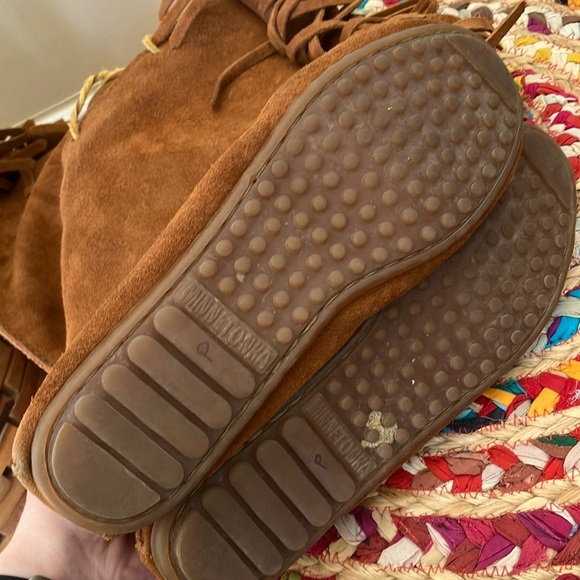 Minnetonka Brown Suede Fringe High Tall Boots - Picture 5 of 6